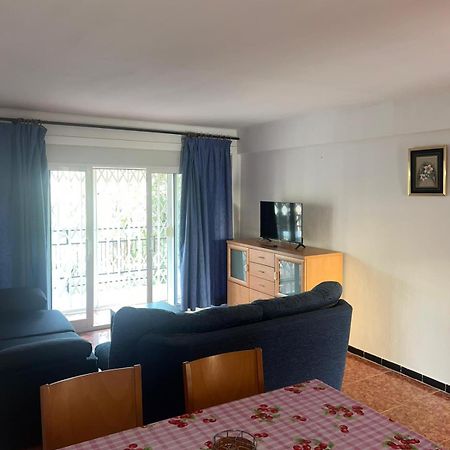 Costa Daurada Apartaments - Pompeyo Камбрильс Экстерьер фото